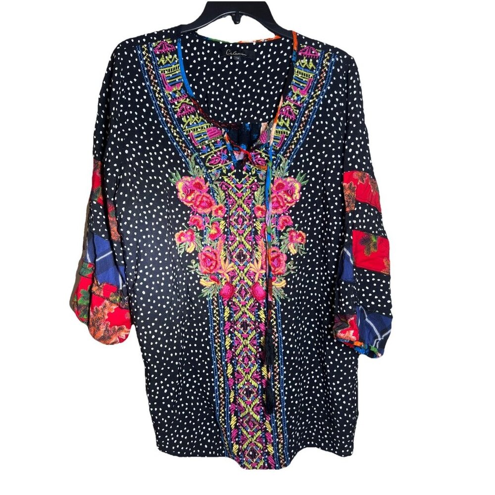 Caleoas Tunic Plus Size 1X Black Floral Embroidered Boho Hippie Blouse